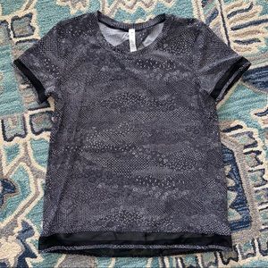 Lululemon top